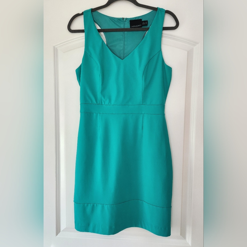 CYNTHIA ROWLEY GREEN V-NECK RAZORBACK DRESS SIZE M